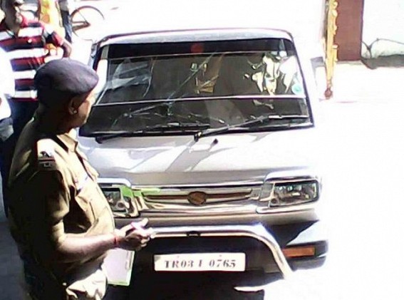 Kamalpur: Speeding Van knocked aged widow, in critical condition: Police seized vehicle and driver Kamalpur: Speeding Van knocked aged widow, in critical condition: Police seized vehicle and driver